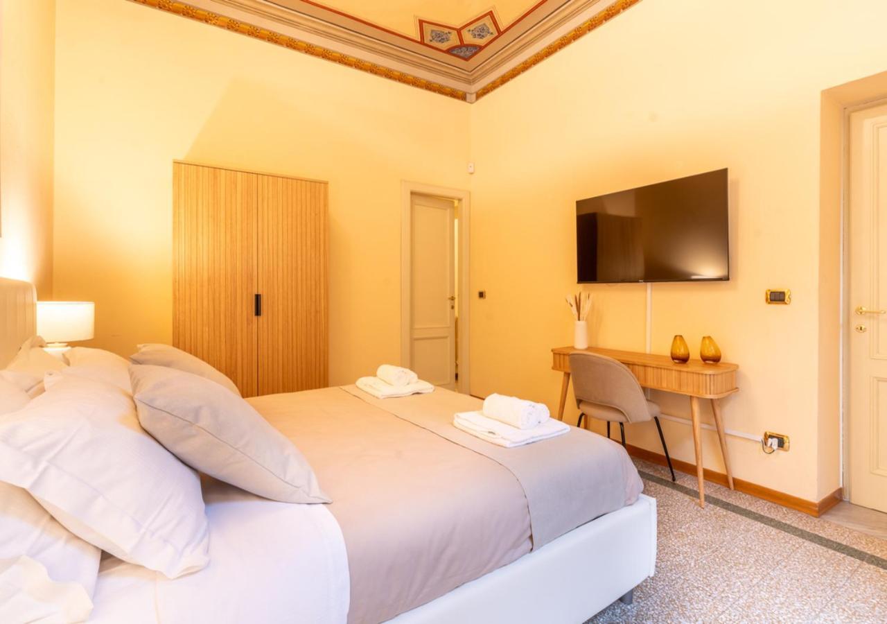 Fil Rouge - Elegant In Historic Center *
